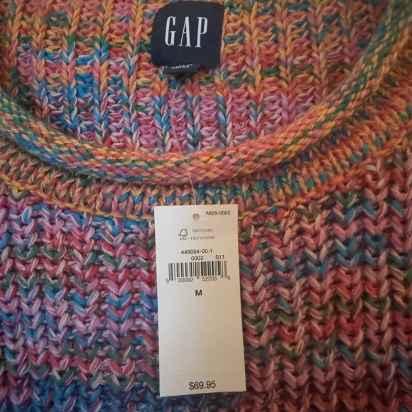 Gap Women’s Ombré Sweater - Size M - NWT - Picture 2 of 3